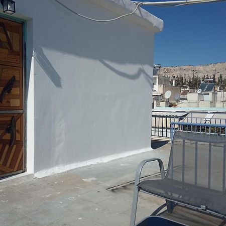 Roof Top Studio In Koukaki أثينا الغرفة الصورة